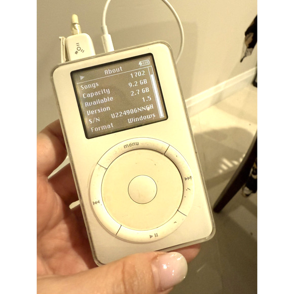 Apple iPod 2nd Gen 10GB A1019 Vintage Bundle Remote FireWire Tested - Picture 8 of 13